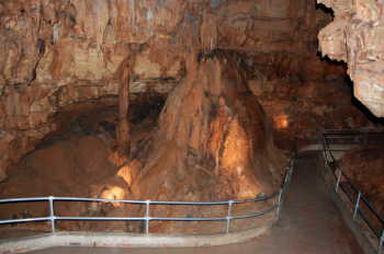 Diamond Caverns