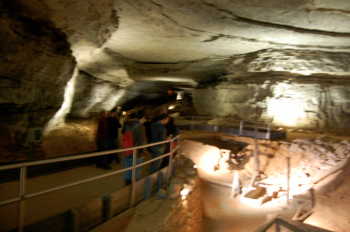 Mammoth Cave Historic Tour